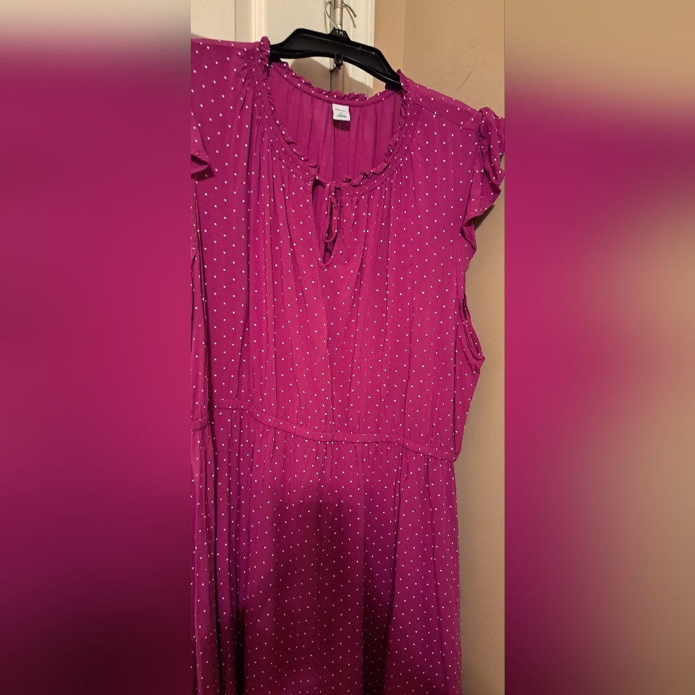 Old Navy Woman's Purple Polka Dot Dress, good preloved condition 1 flaw last pic
